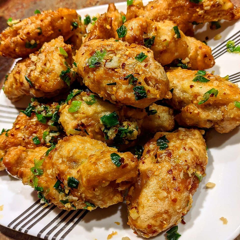 Collection 102+ Images Hong Kong Salt And Pepper Chicken Wings Latest